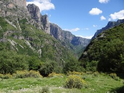 vikos gorge greece